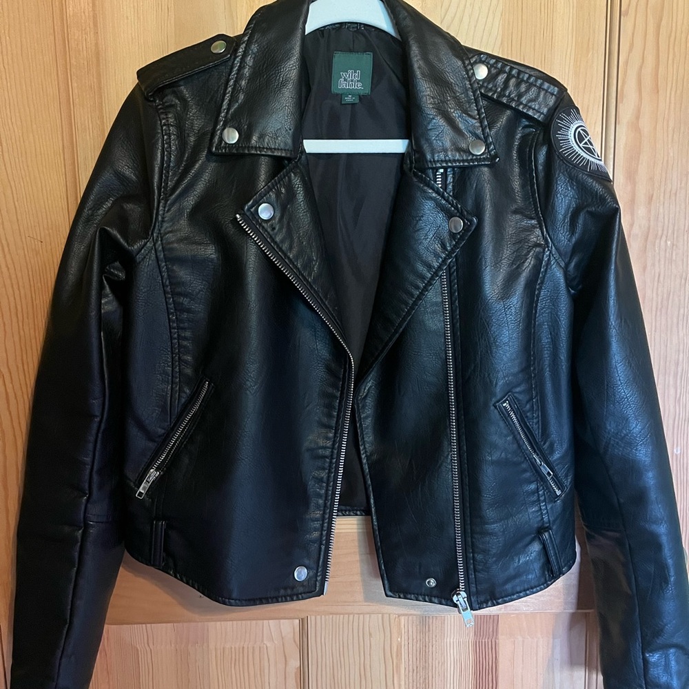 Wildfable leather jacket with star patch. Size Medium
